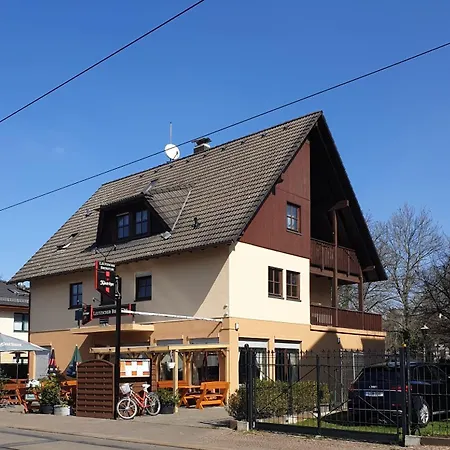 Apartment 95qm - 4 Personen - Einfache Austattung