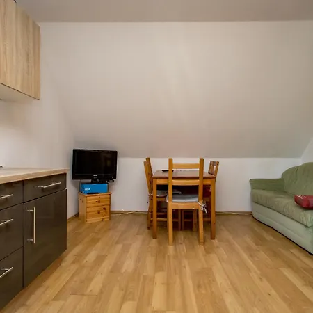 95qm - 4 Personen - Einfache Austattung * Leipzig