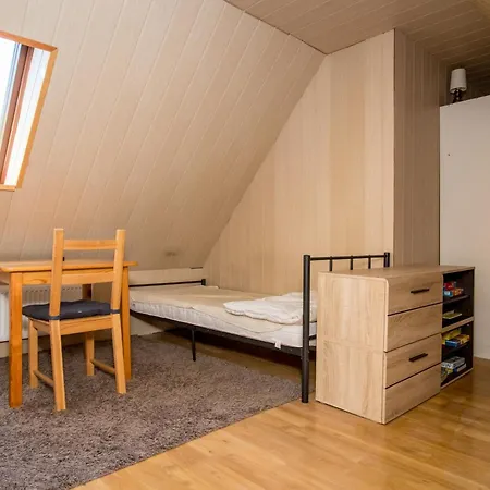 Apartment 95qm - 4 Personen - Einfache Austattung