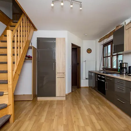 95qm - 4 Personen - Einfache Austattung Apartment *